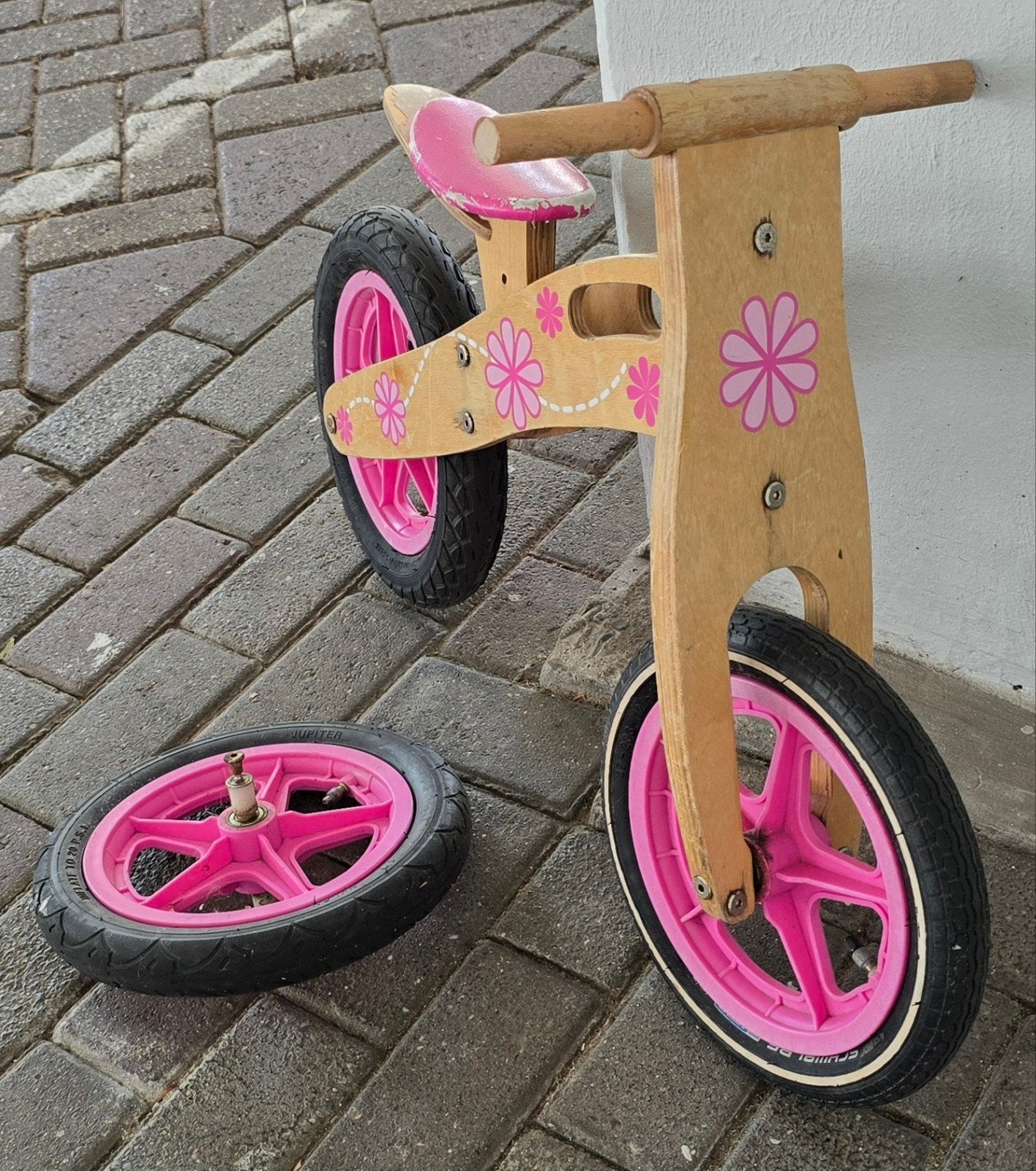 Houten loopfiets 12,5 inch met extra wiel - (3) goede banden, Ophalen, Gebruikt, Minder dan 16 inch