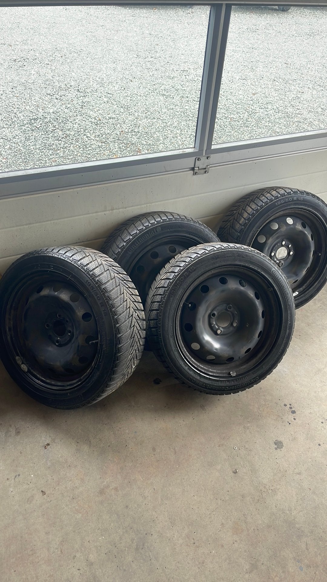 Diverse sets winter en zomerbanden op velgen o.a Ford / Fiat, Auto-onderdelen, Ophalen, Gebruikt, 15 inch, Banden en Velgen