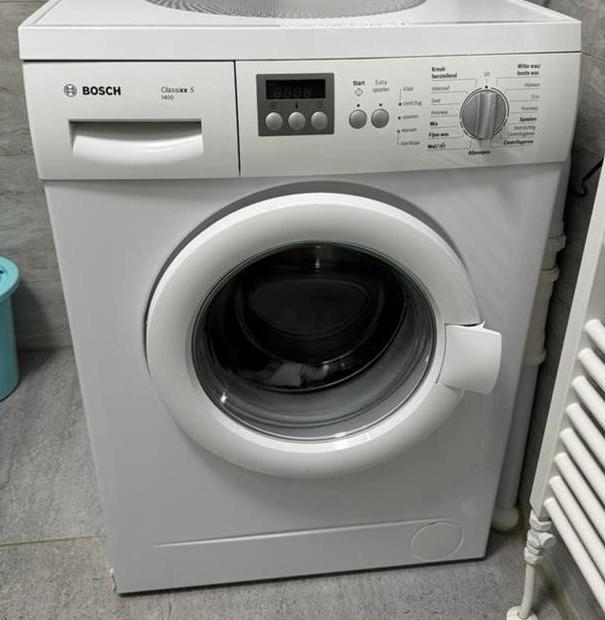 Bosch wasmachine, Ophalen of Verzenden, Zo goed als nieuw, 1200 tot 1600 toeren, 85 tot 90 cm