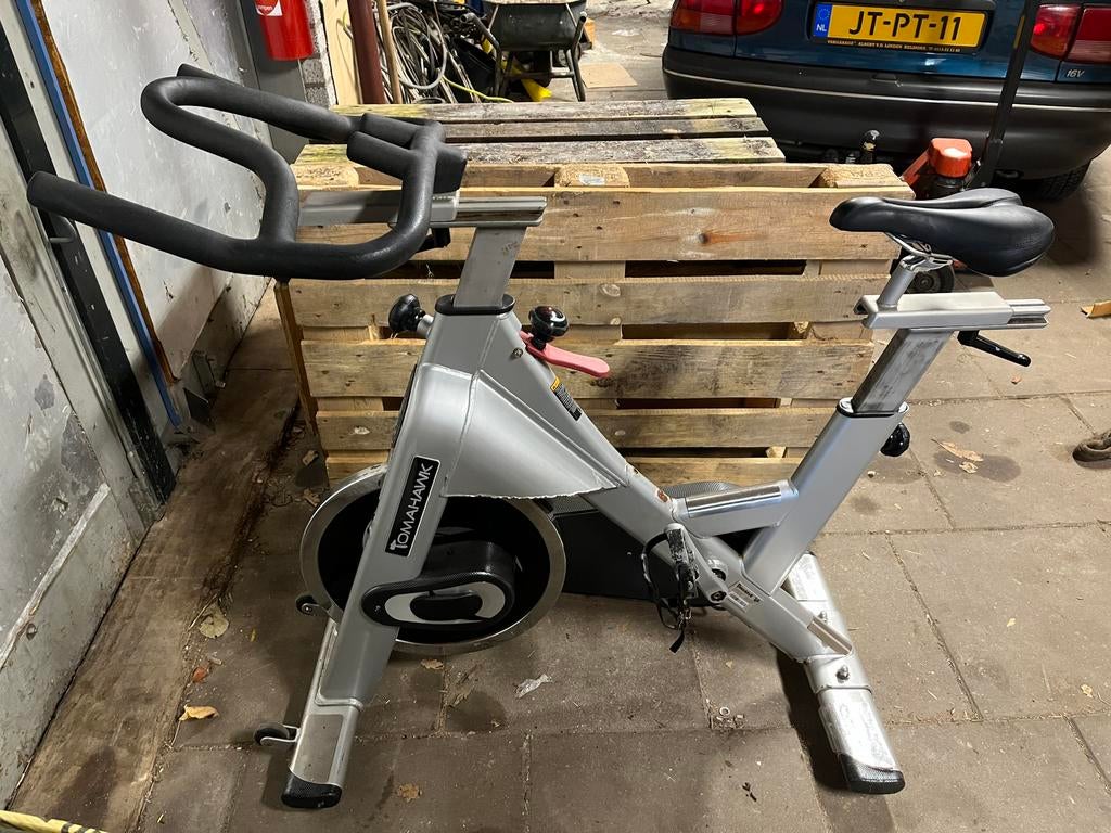 Tomahawk Spinningfiets, Sport en Fitness, Ophalen, Gebruikt, Spinningfiets, Metaal