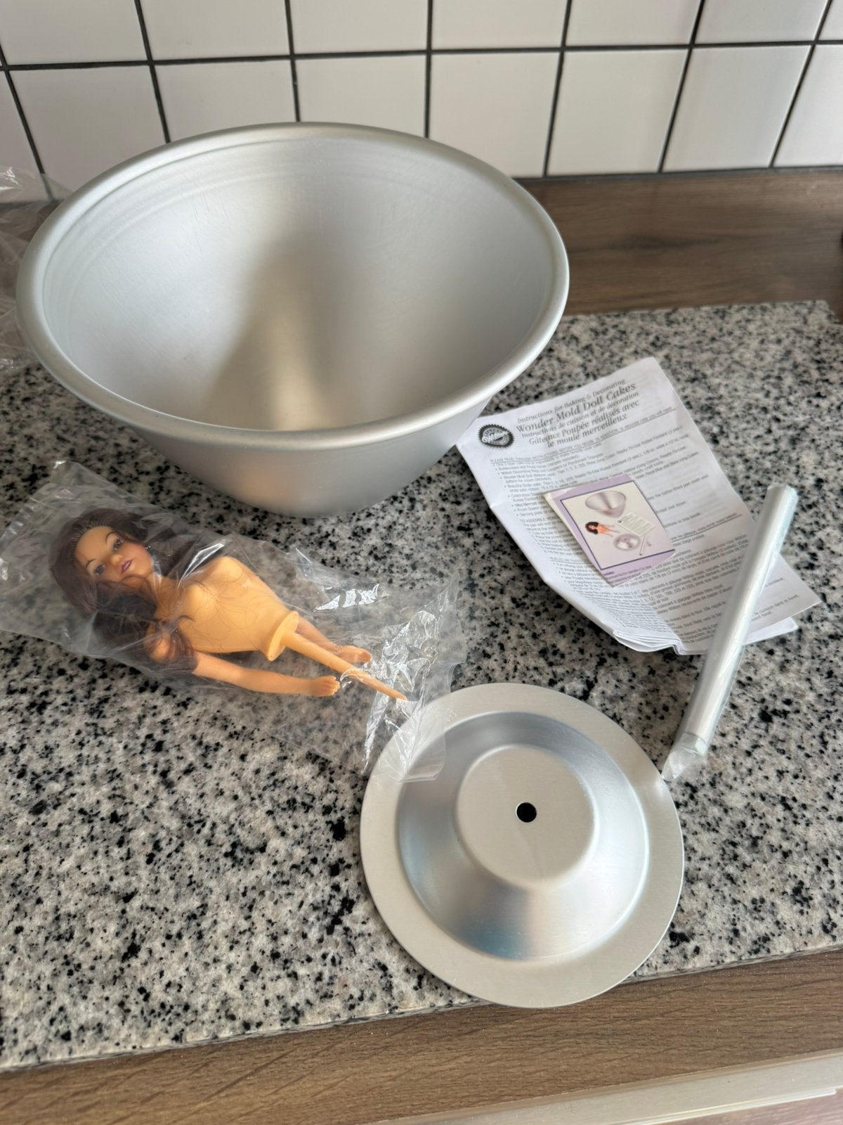 Vorm voor barbie-taart (wilton). Nieuw!, Ophalen, Nieuw, Taarten, Bakvorm