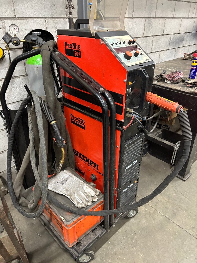 metaal kantbank, draaibank, zaagmachines lasapparatuur enz., Ophalen