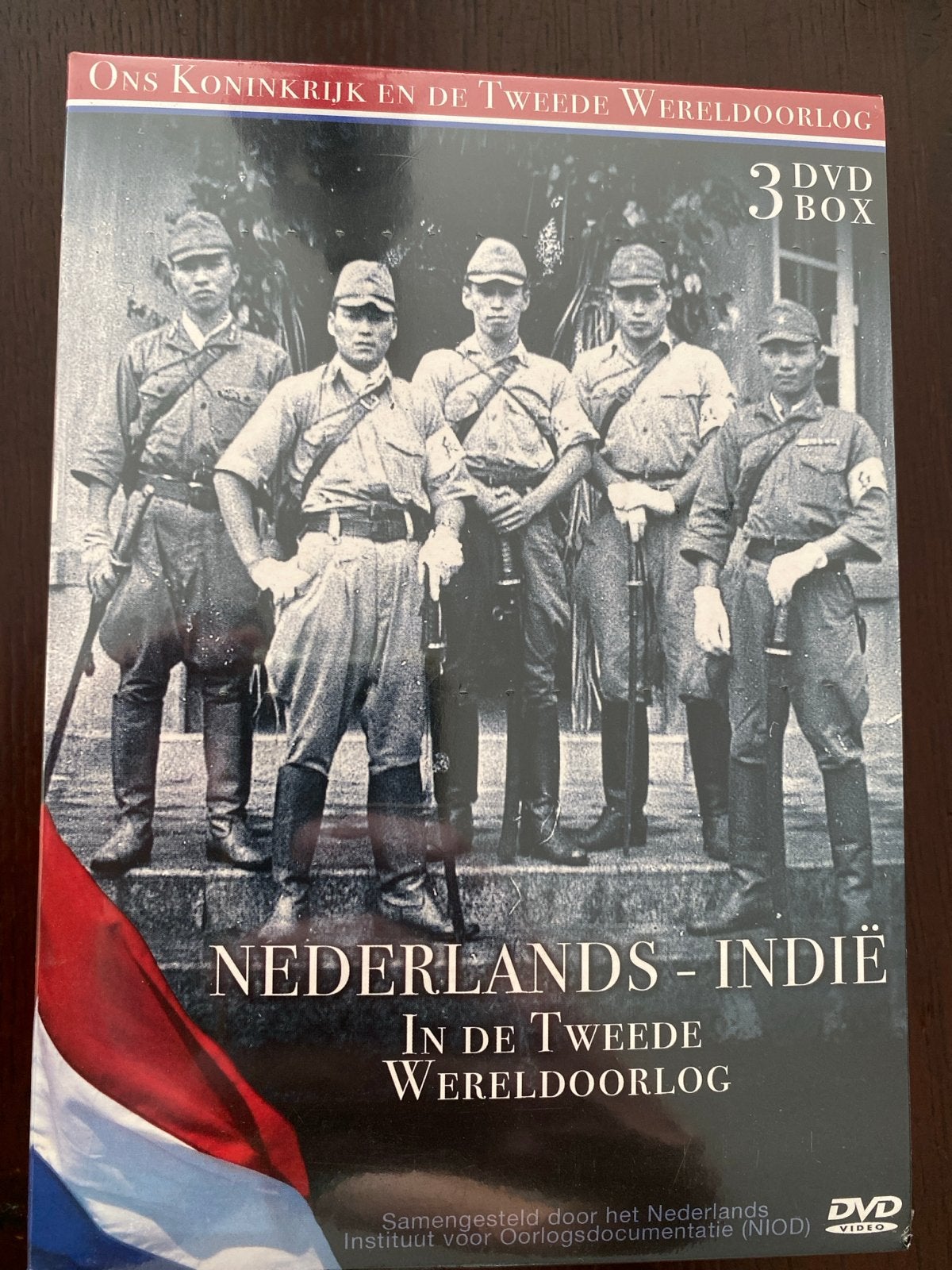 Nederlands-Indië in de Tweede Wereldoorlog 3 DVD Box, Alle leeftijden, Politiek of Geschiedenis, Nieuw in verpakking, Inclusief doosje