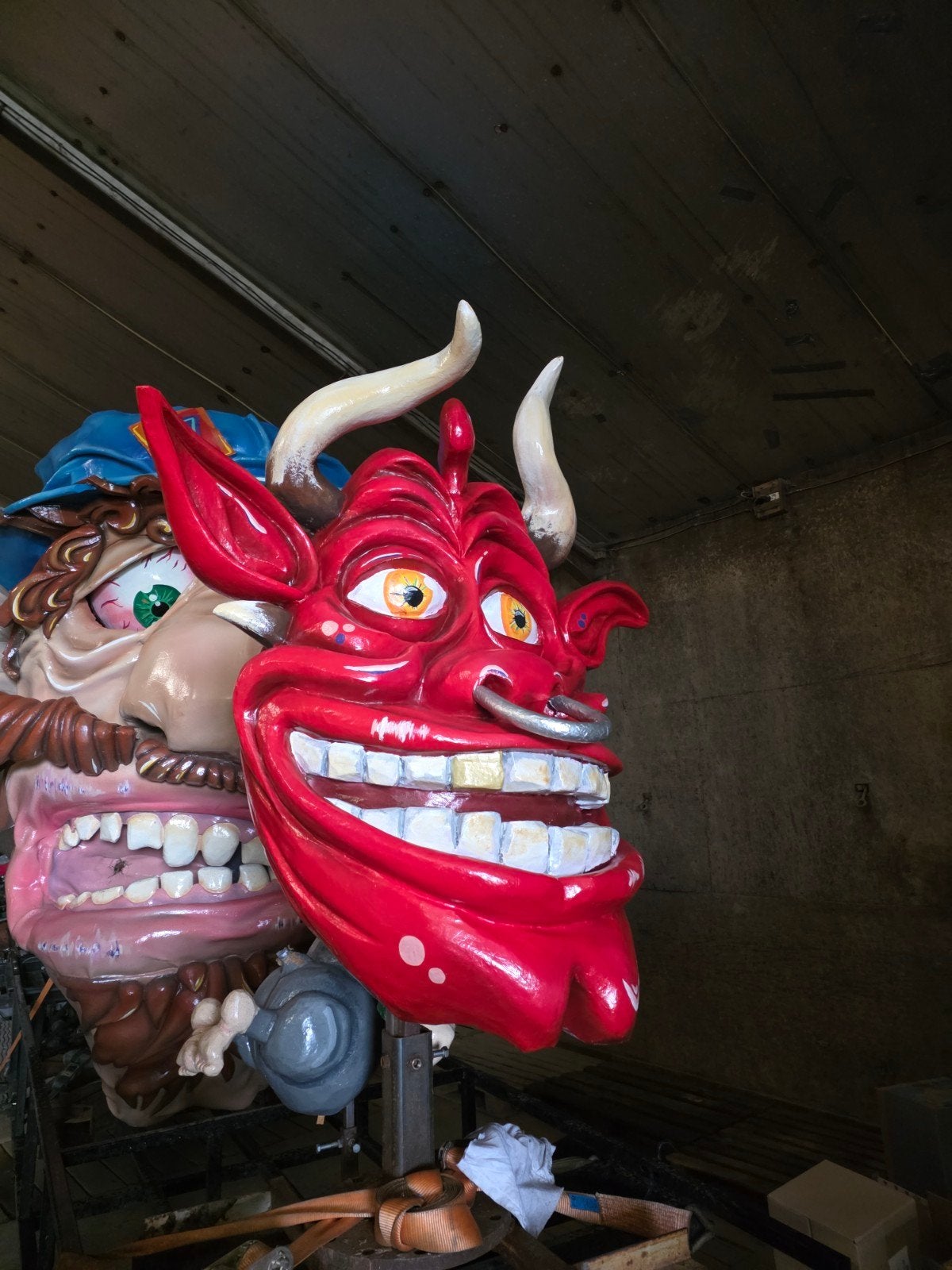 duivel carnavalswagen, Eén persoon, Overige typen