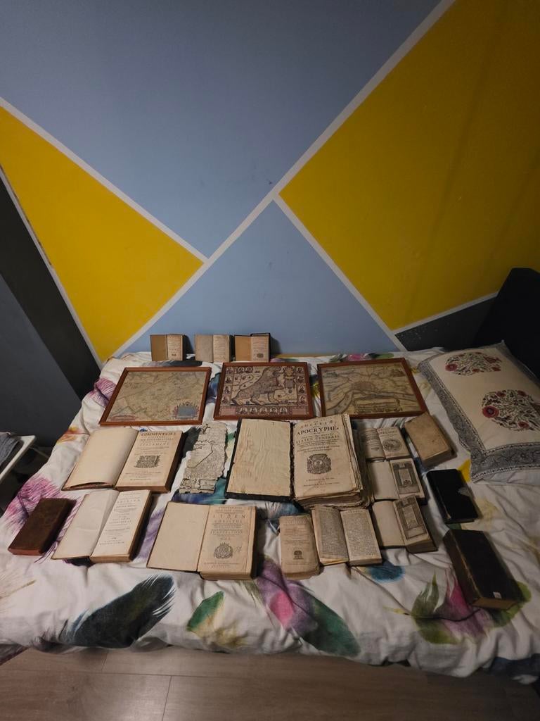 Antieke Boeken en Kaart - Unieke Collectie, Antiek en Kunst, Ophalen, Diverse auteurs, waaronder Jakobus Hervey en Augustin Calmet