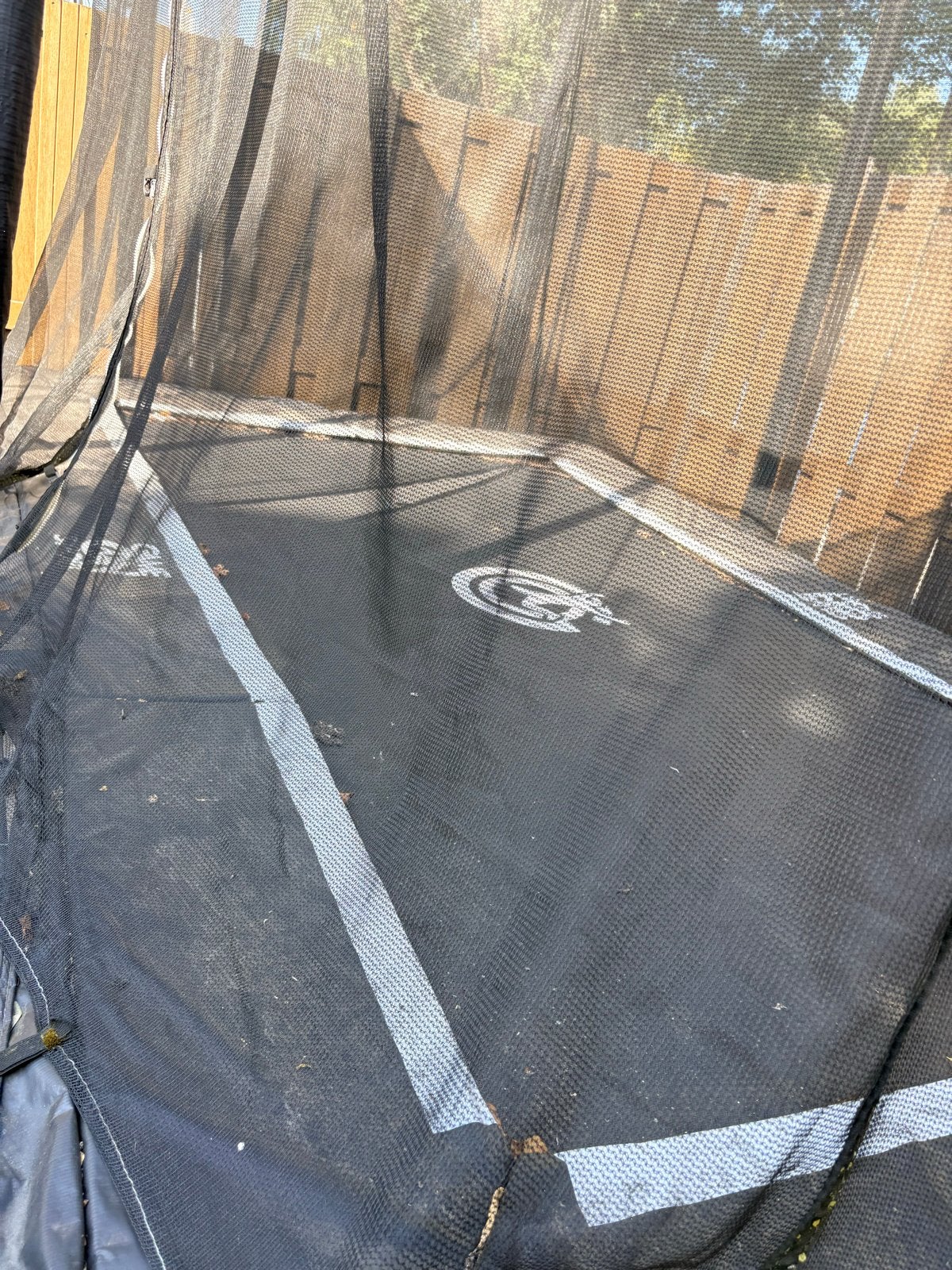 Game On Sport Trampoline JUMPLINE 213 x 335 cm met veilighei, Ophalen, Gebruikt