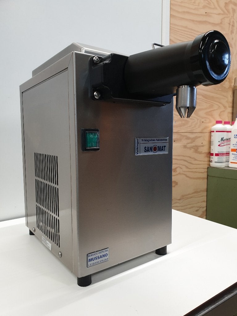 Slagroommachine Sanomat Amigo 1,5 ltr., Ophalen of Verzenden, Gebruikt, Koelen en Vriezen