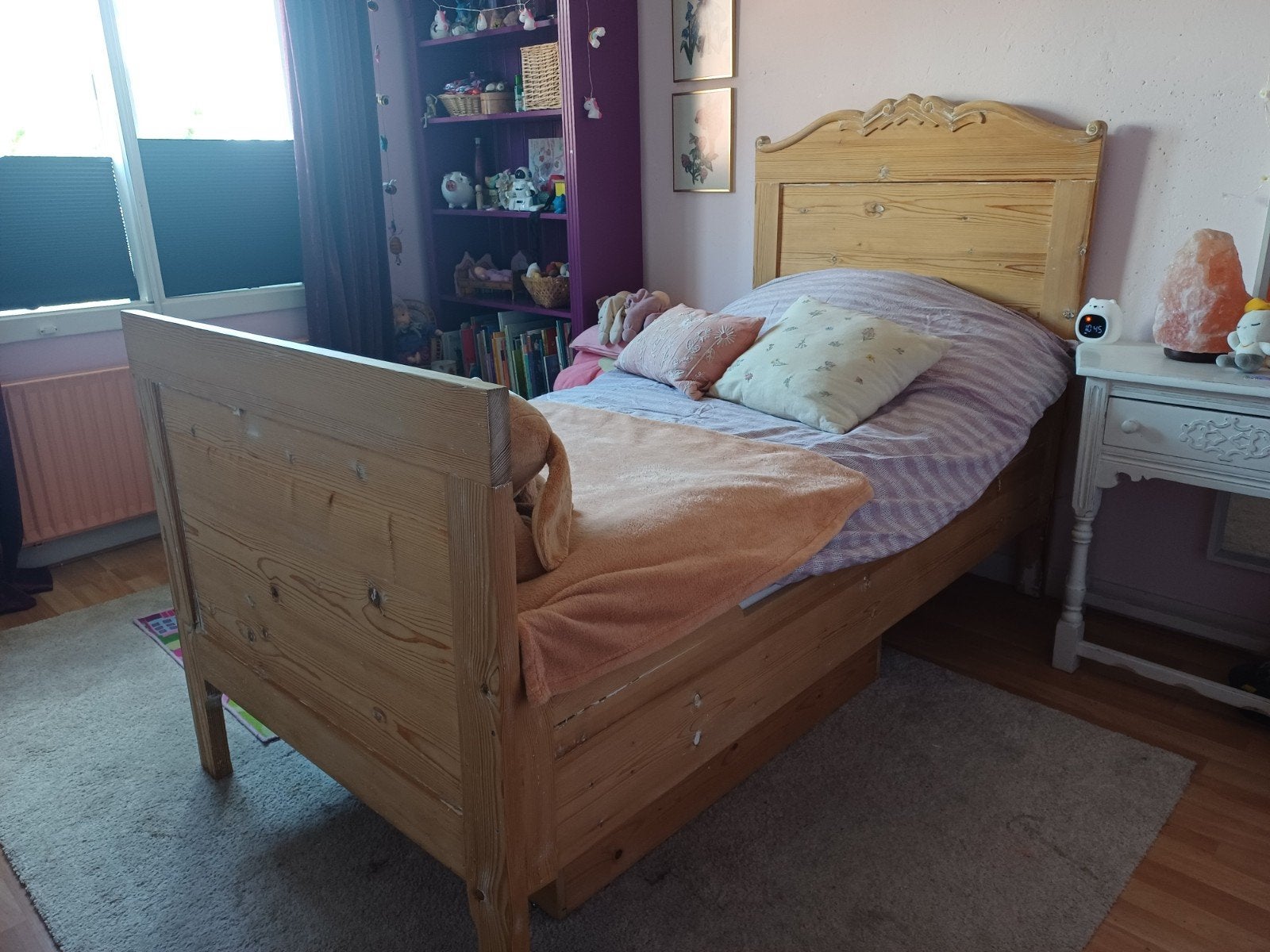 Antiek grenen bed met matras - 90x180 cm, Antiek en Kunst, Antiek | Meubels | Bedden, Ophalen of Verzenden