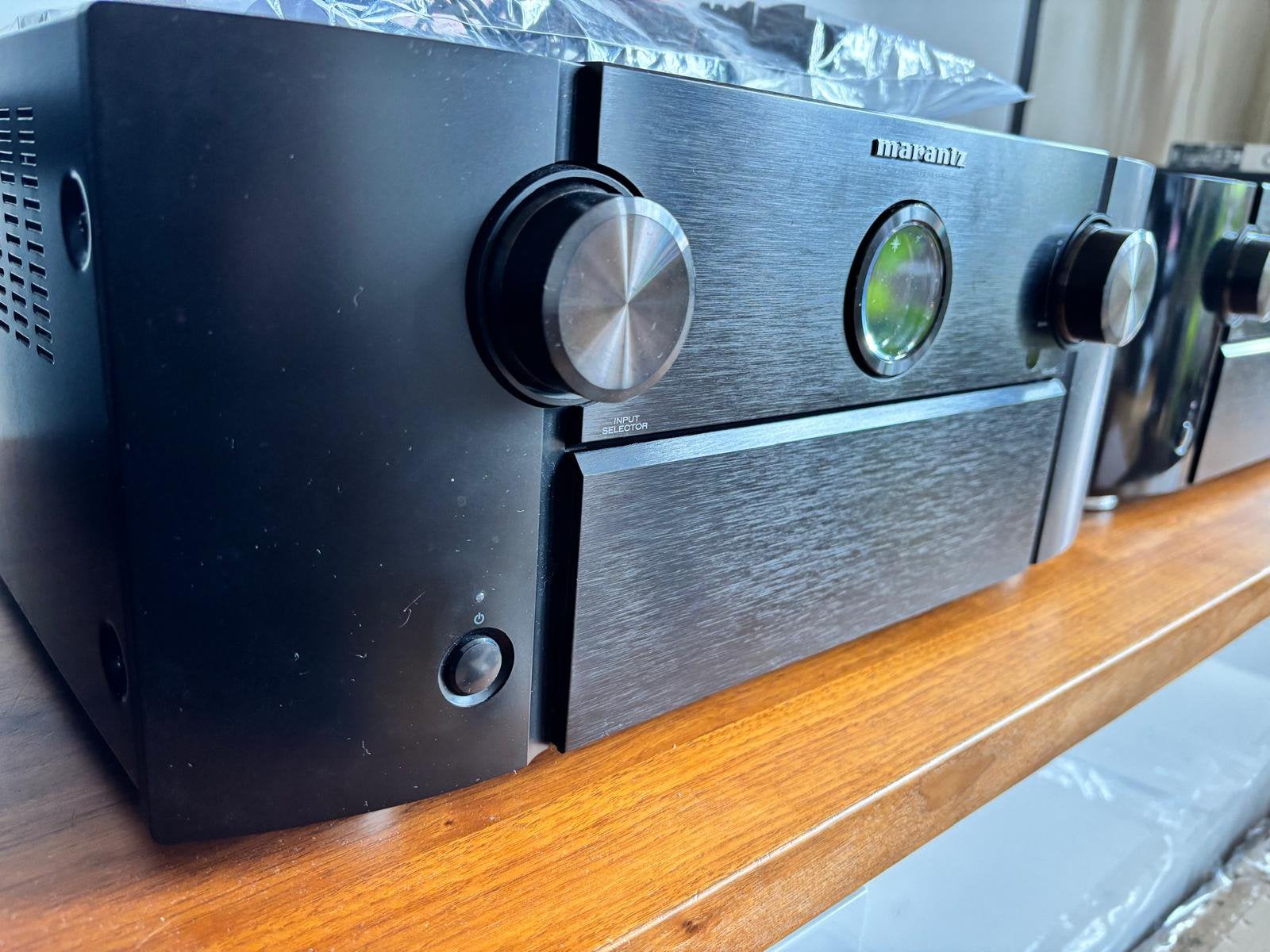 Marantz SR 7010 zilver of Zwart, Marantz, Overige systemen, Ophalen of Verzenden, Zo goed als nieuw