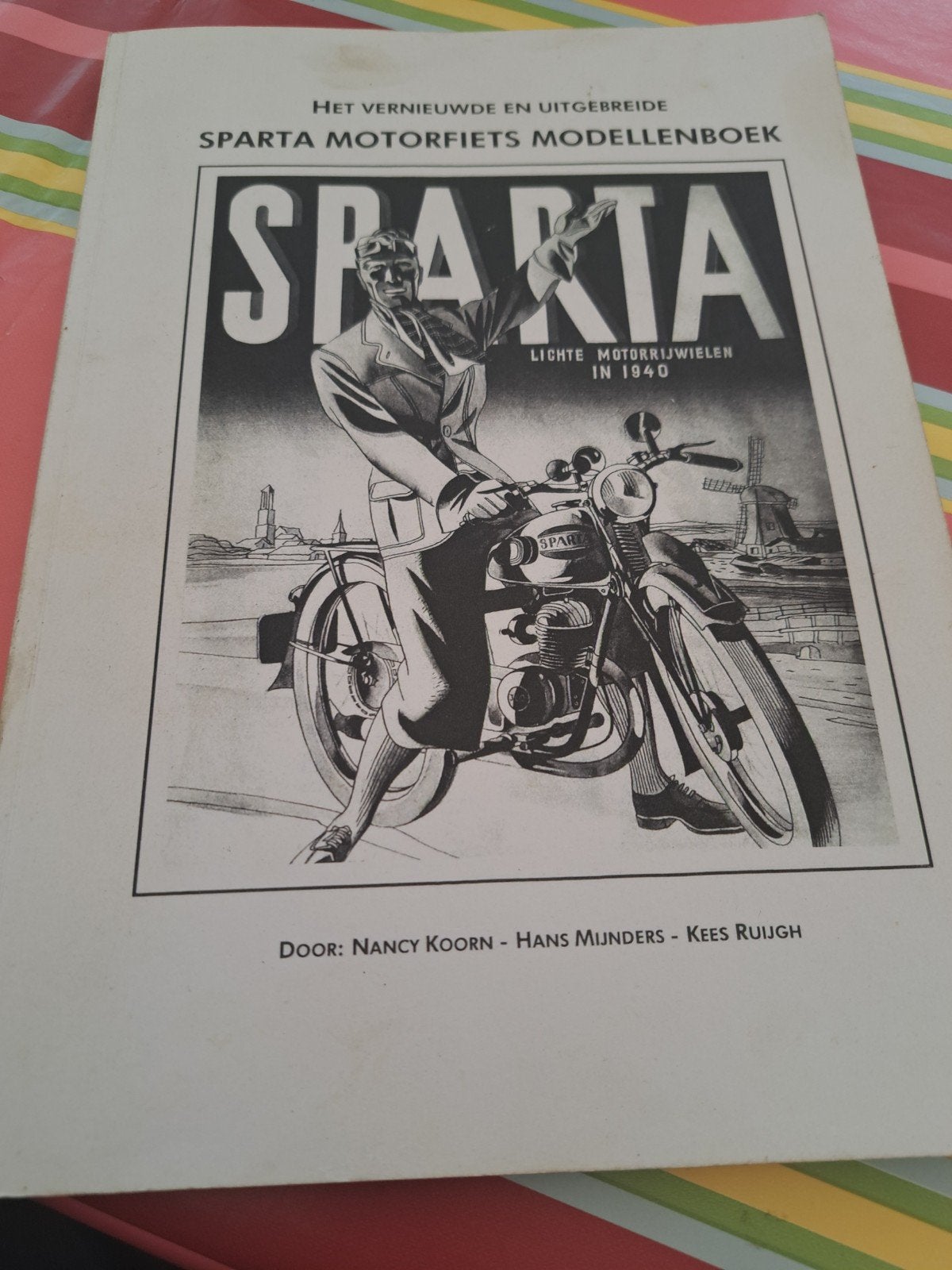 " SPARTA "  Motorfiets modellen boek, Motoren, Ophalen of Verzenden, Overige merken