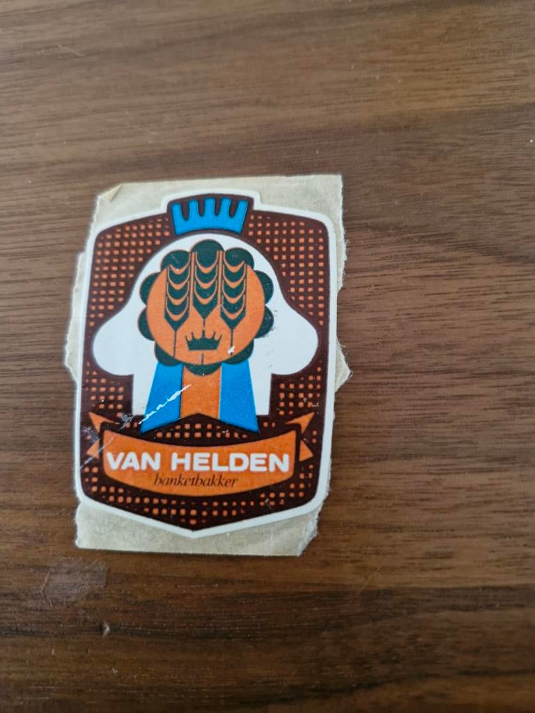 7347 Vintage sticker 'Van Helden Banketbakker', Ophalen of Verzenden