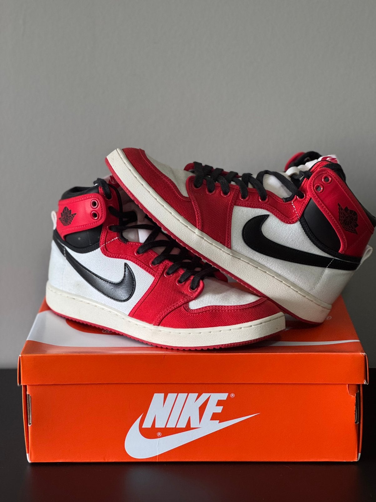 Jordan 1 AJKO Chicago (2021), Kleding | Heren, Schoenen, Overige kleuren, Ophalen of Verzenden, Sneakers of Gympen, Gedragen