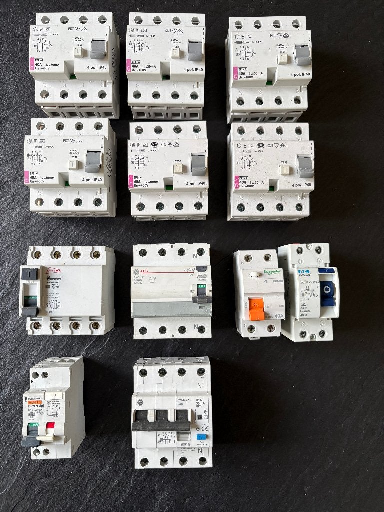 Aardlekschakelaars,installatieautomaten,groepenkasten, Ophalen of Verzenden, Gebruikt, Overige merken, Overige typen