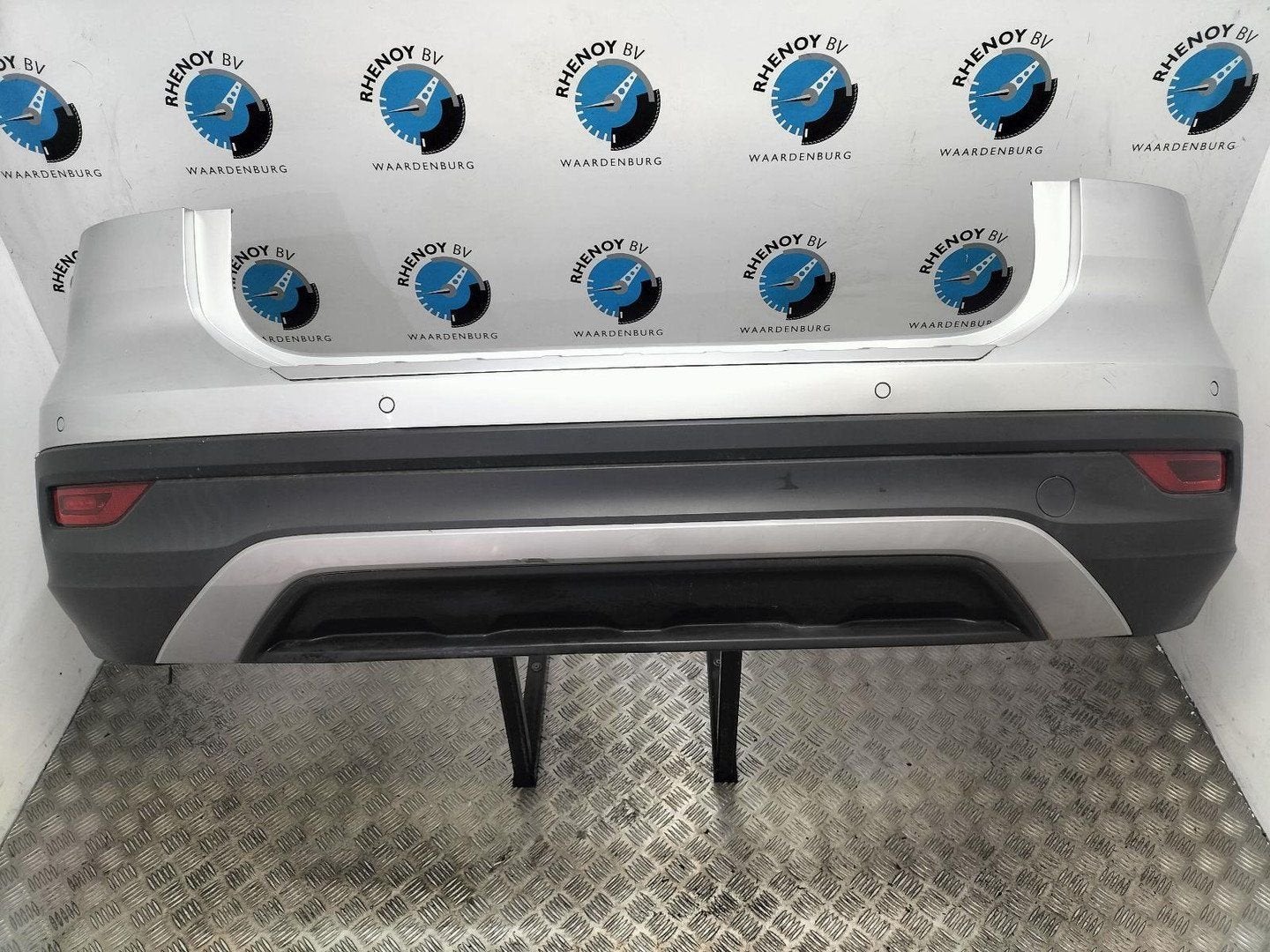VOLKSWAGEN T-CROSS C11 1.0 TSI Life R LINE BUMPER ACHTER 201, Gebruikt, Ophalen of Verzenden, Stiba lid, Achter