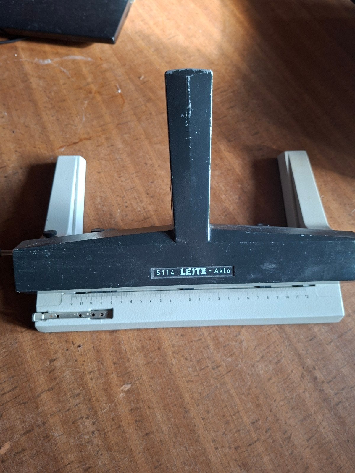 Leitz Akto 5114 archiefperforator, Ophalen of Verzenden, Gebruikt