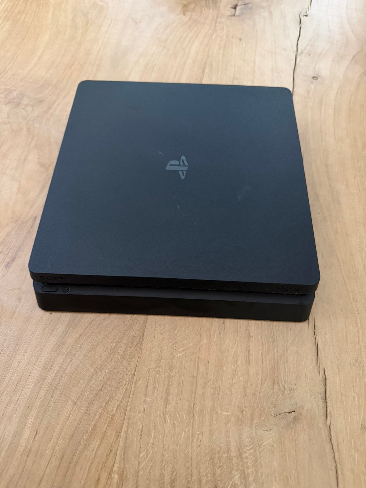 Playstation 4 - goede staat + controller, Spelcomputers en Games, Ophalen, Gebruikt, Met 1 controller, Slim