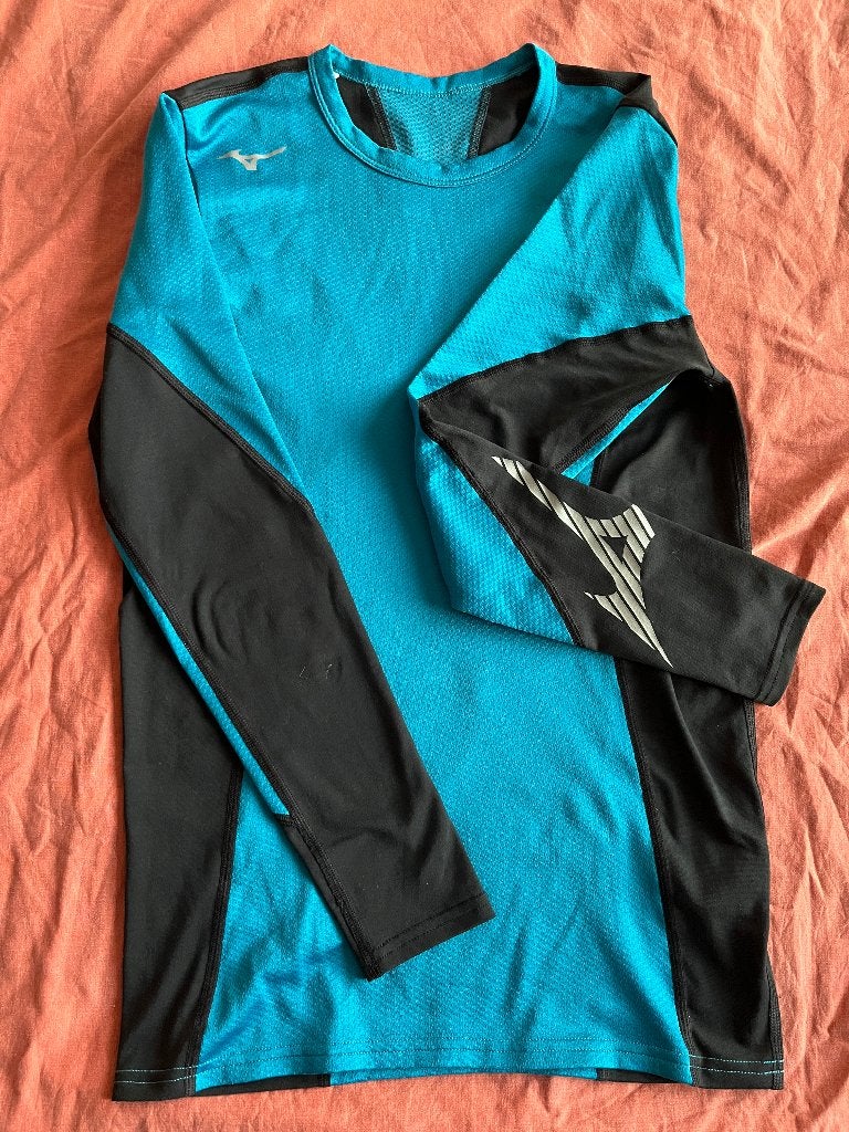 Mizuno Japan Engineered Sportshirt (S) - Zo goed als nieuw, Blauw, Ophalen of Verzenden, Zo goed als nieuw, Algemeen