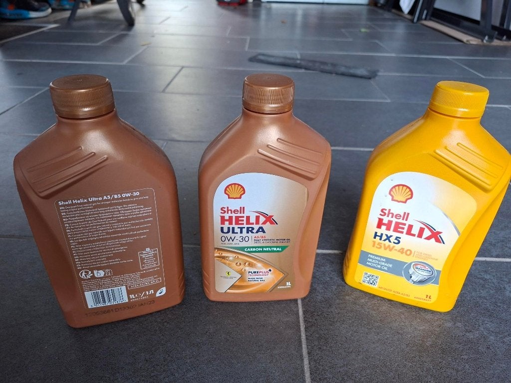 shell motorolie 0w30 en 15w40(diesel), Ophalen