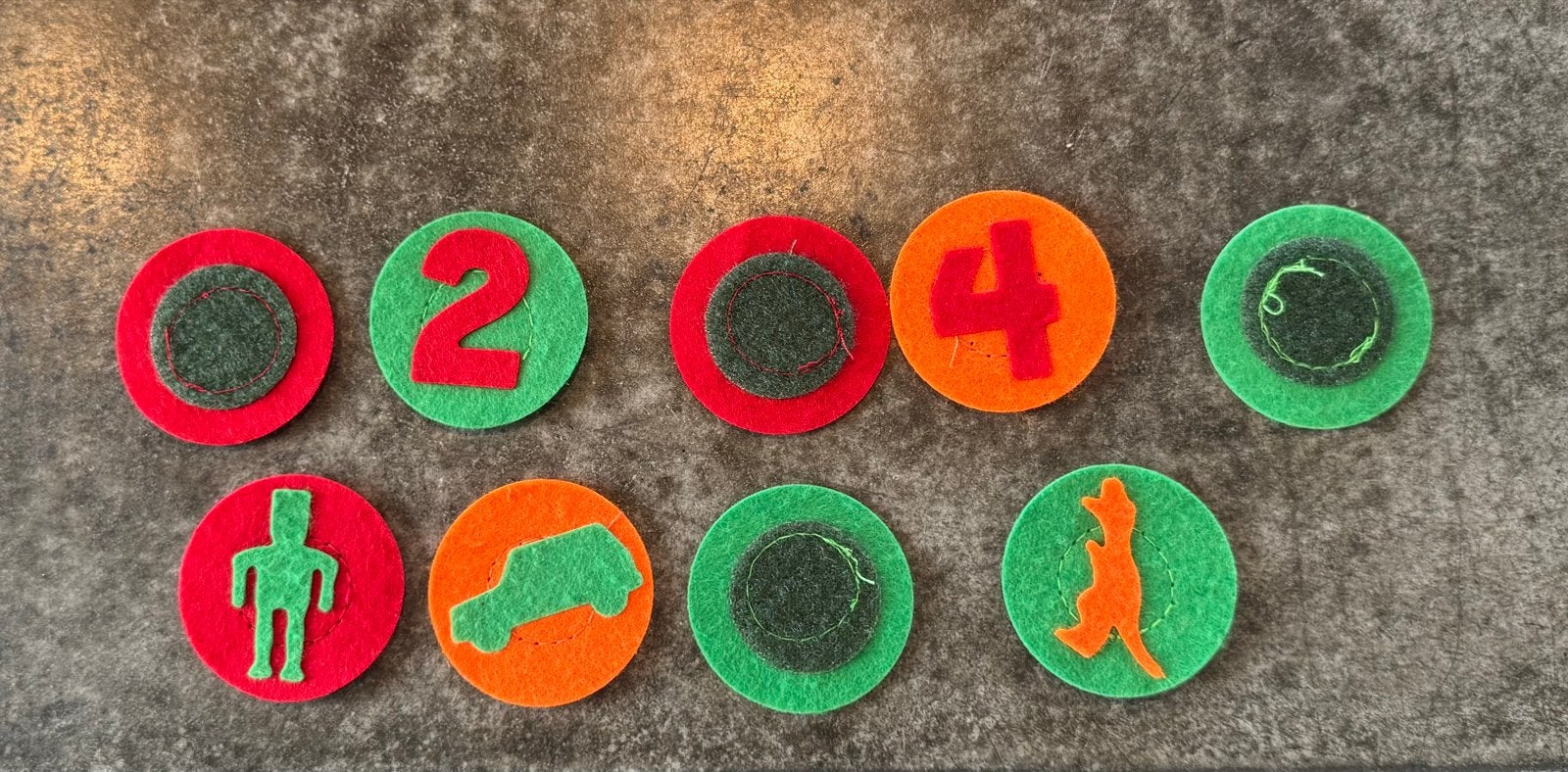 Verjaardagskroon met verwisselbare cijfers en figuren, Ophalen of Verzenden, Zo goed als nieuw, Jongen of Meisje