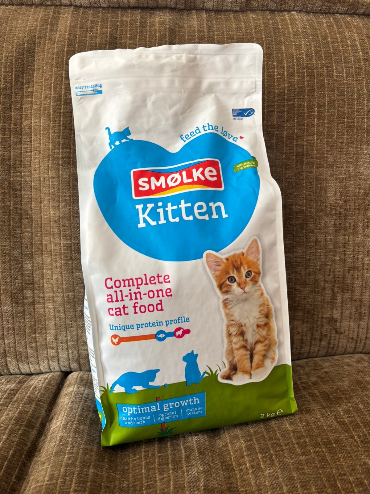 Smolke kitten voer 4kg gloednieuw, Dieren en Toebehoren, Ophalen of Verzenden, Zo goed als nieuw