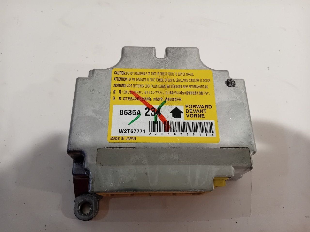 Airbag module Mitsubishi Space Star, Onderdelen@venauto.nl, Van der Ven Autorecycling B.V., Gebruikt, Ettenseweg 76, 4706 PB Roosendaal, The Netherlands