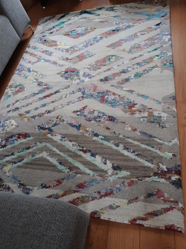 India  hand geknoopt karpet  Nieuw modern, Ophalen, Overige kleuren, 150 tot 200 cm, Modern