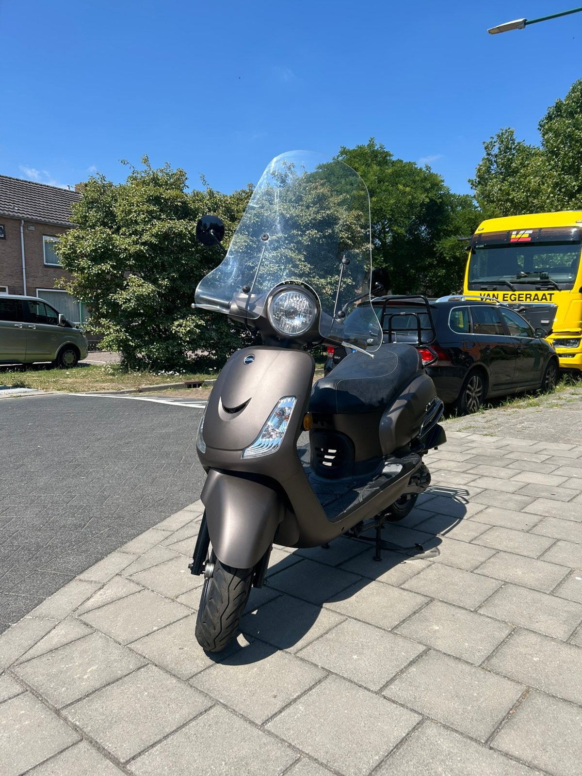 Sym fiddle 2 bromscooter uit 2021, Fietsen en Brommers, Scooters | SYM, Ophalen, Maximaal 45 km/u, Zo goed als nieuw, Samgyang nederland