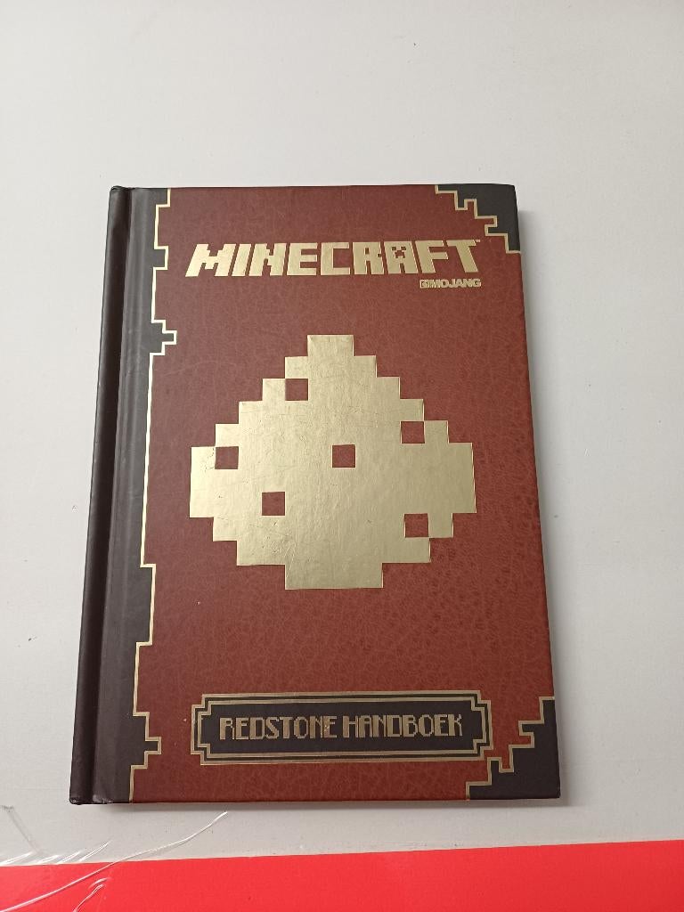 Boek - Hardcover - Mojang - Minecraft - Redstone Handboek, Ophalen of Verzenden, Gelezen
