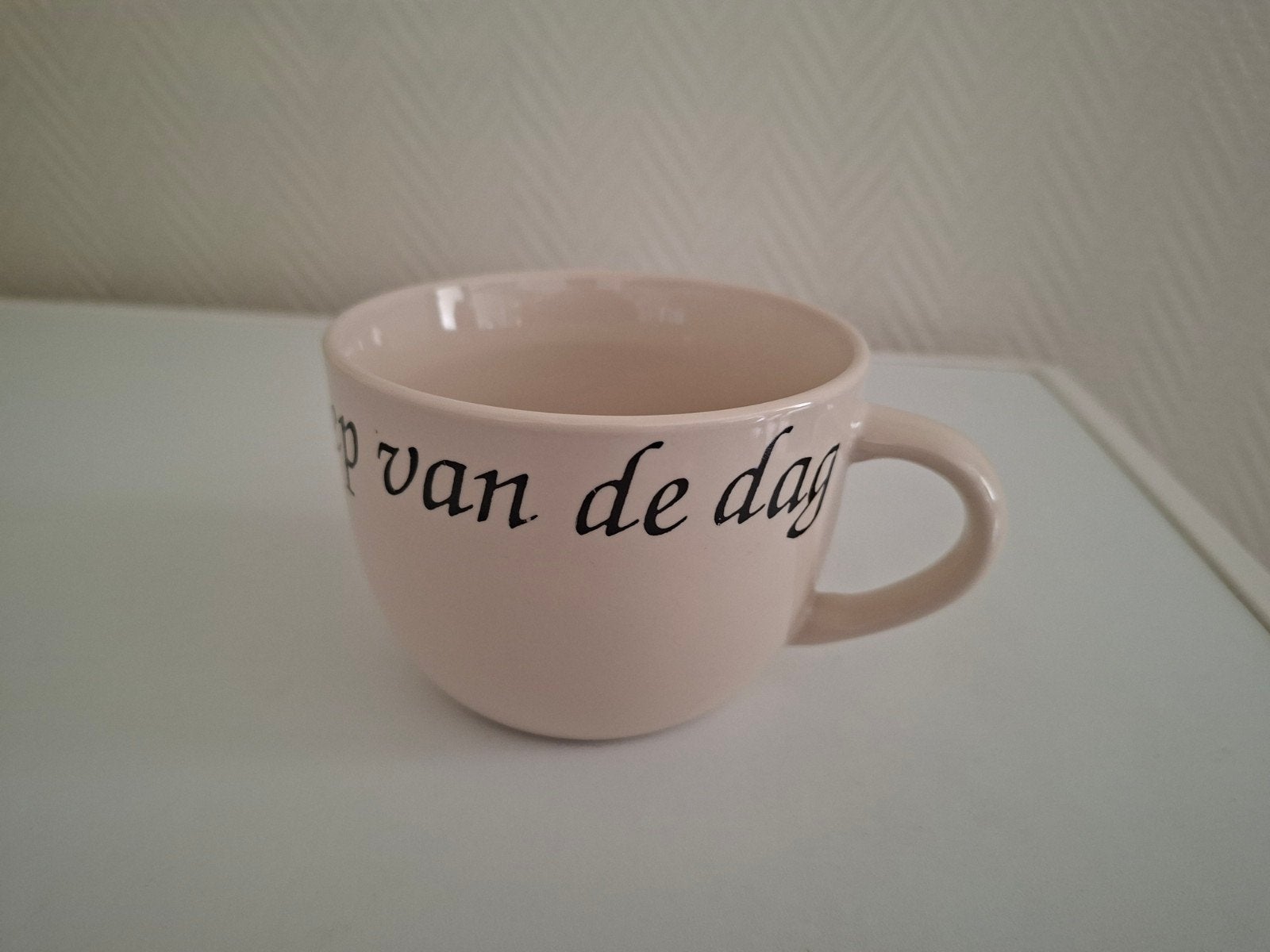 13 Crèmekleurige Soepkommen "Soep van de dag", Ophalen, Zo goed als nieuw, Aardewerk, Kom(men)