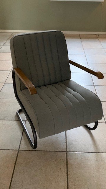 Buisframe Fauteuil met houten leuning, Huis en Inrichting, Ophalen, Minder dan 75 cm, Zo goed als nieuw, Stof
