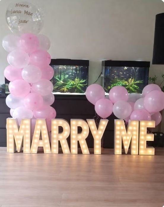 Lichtletters MARRY ME te huur voor €140, Hobby en Vrije tijd, Feestartikelen | Verhuur, Ophalen, Zo goed als nieuw, Overige