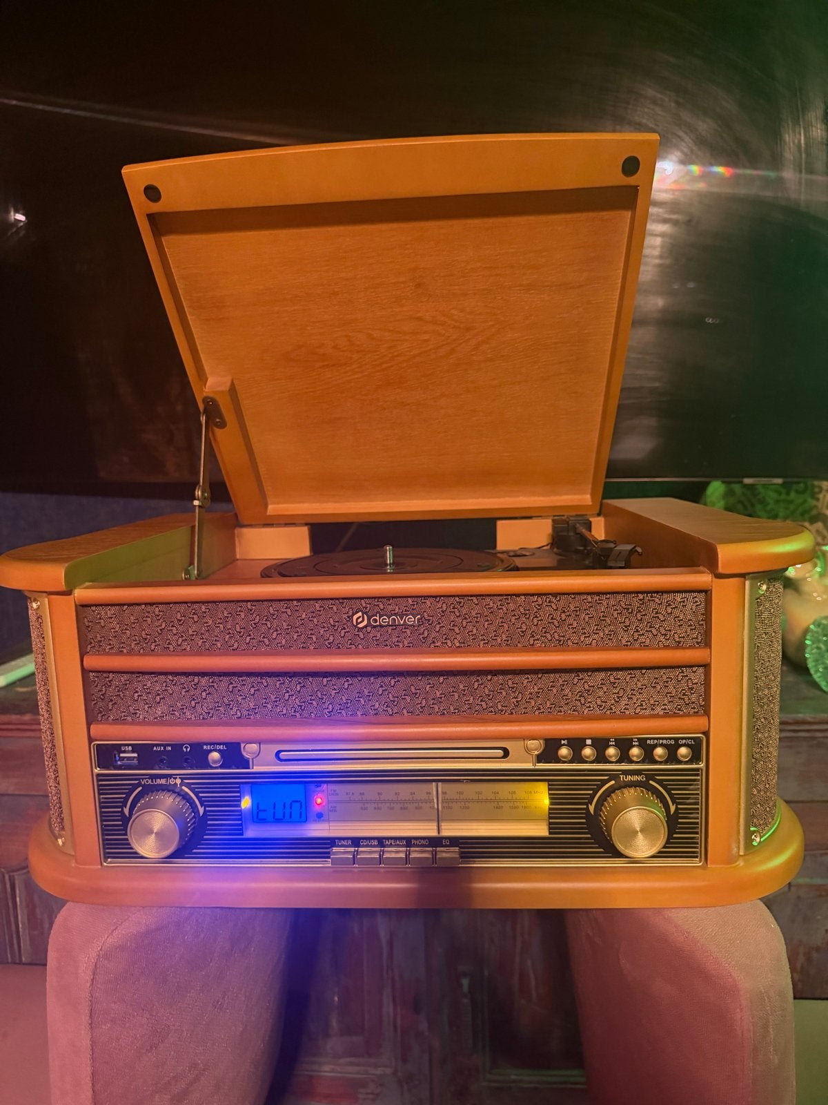 Denver Platenspeler met CD, Radio en USB - Zo goed als nieuw, Zo goed als nieuw, USB-aansluiting, Platenspeler, Ophalen