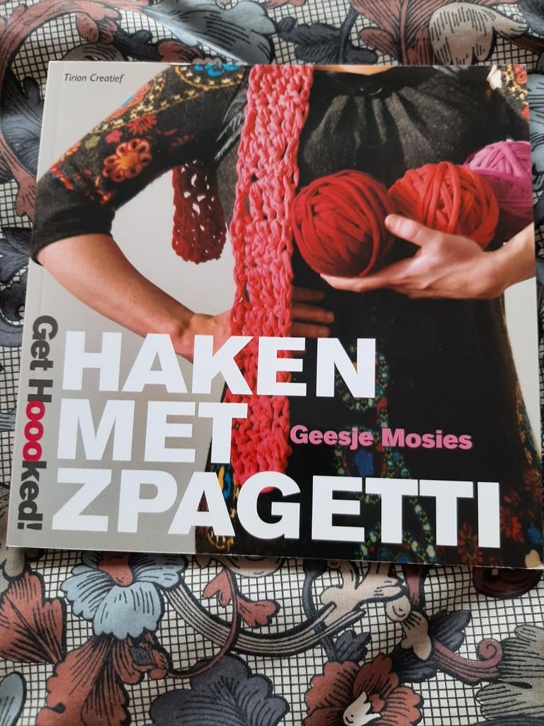 Haakboek Get Hooked! met Zpagetti garen, Ophalen of Verzenden