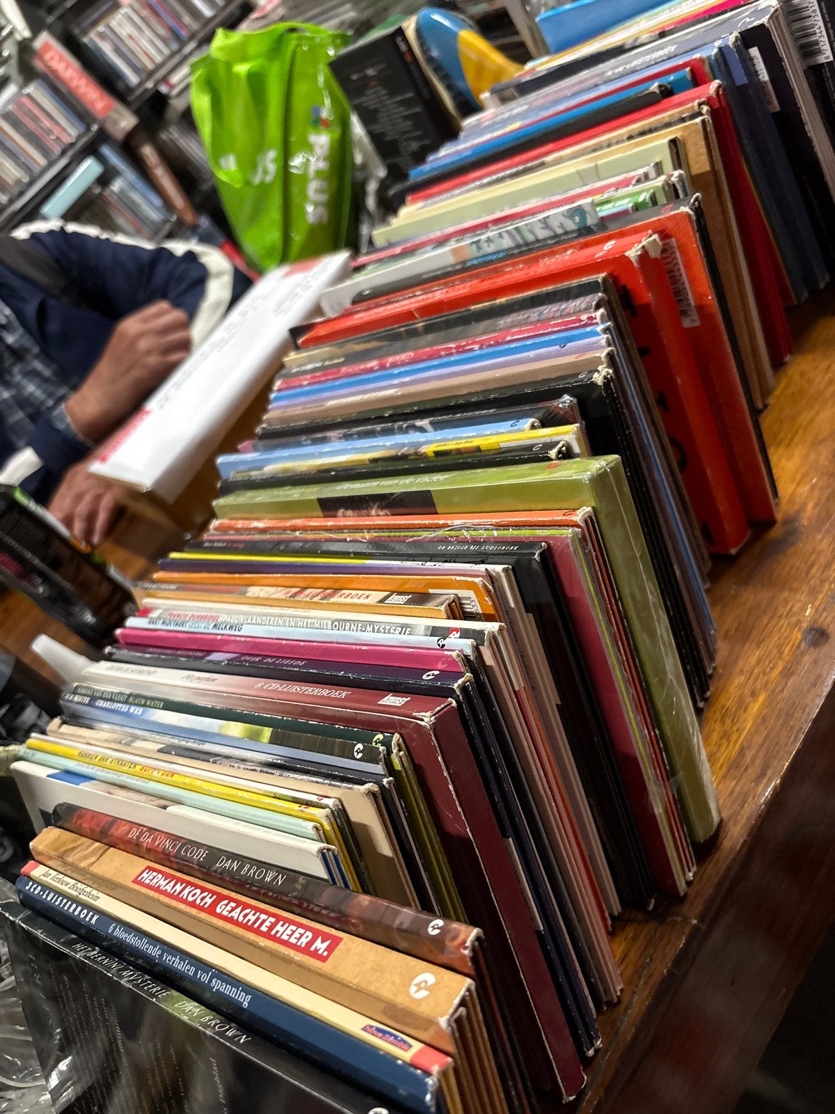Grote collectie 75 luisterboeken op CD - Diverse genres, Boeken, Ophalen of Verzenden, Cd, Volwassene