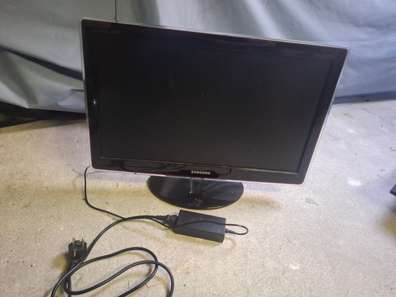 samsung monitor niet gratis, Ophalen, Full HD, 60 Hz of minder