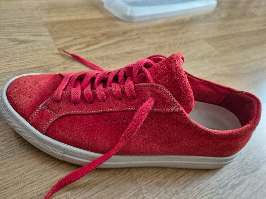 Filippa K- Rode suède sneakers - Maat 38, Ophalen of Verzenden, Gedragen, Rood, Filippa K