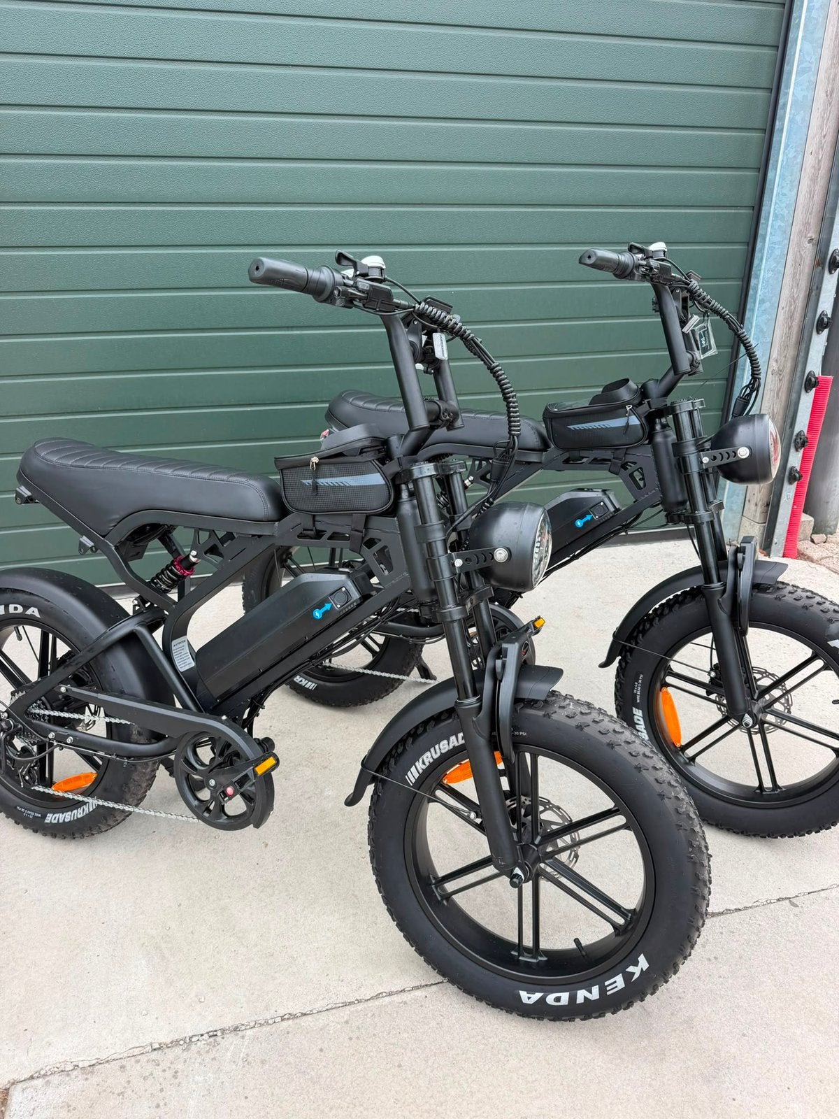 2splinternieuwe fatbike v20 samen 1400 euro, 59 cm of meer, Ophalen, Zo goed als nieuw, Overige merken