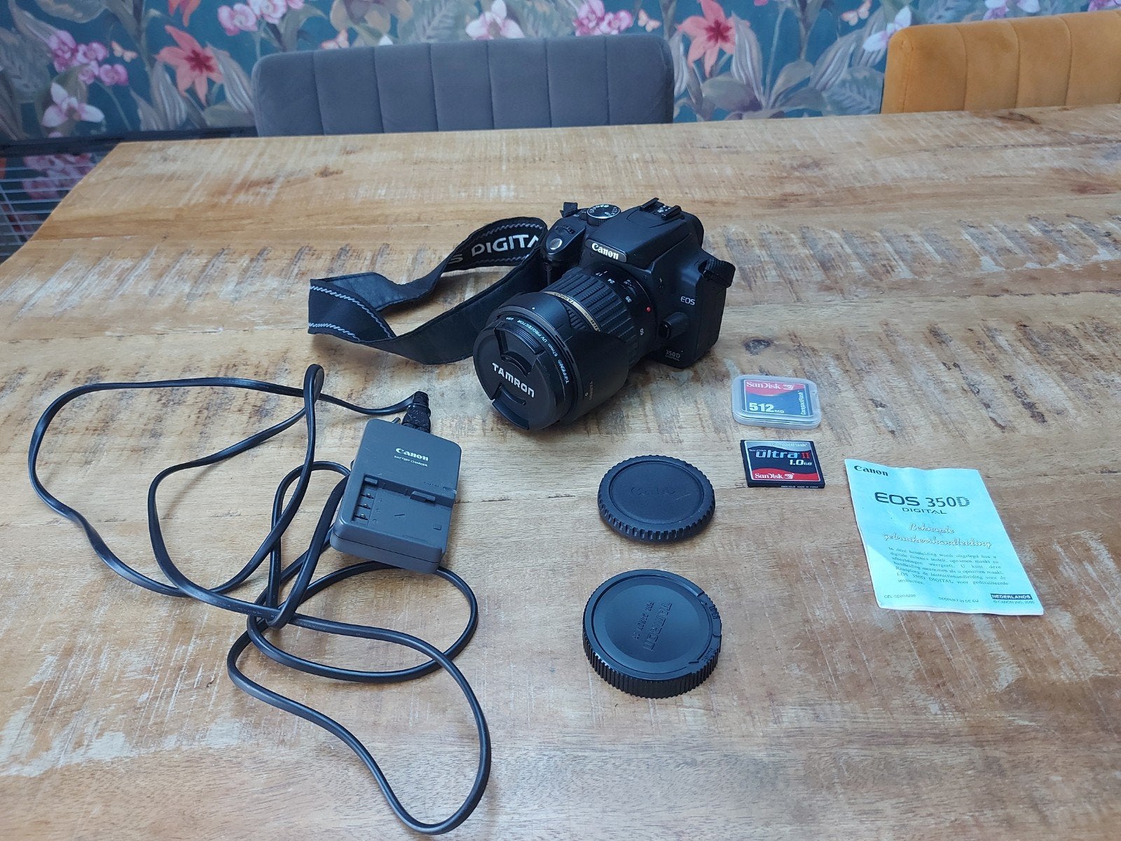 Canon EOS 350D Spiegelreflexcamera met Tamron 17-50mm lens, Audio, Tv en Foto, Fotocamera's Digitaal, Geheugenkaart, Gebruikt