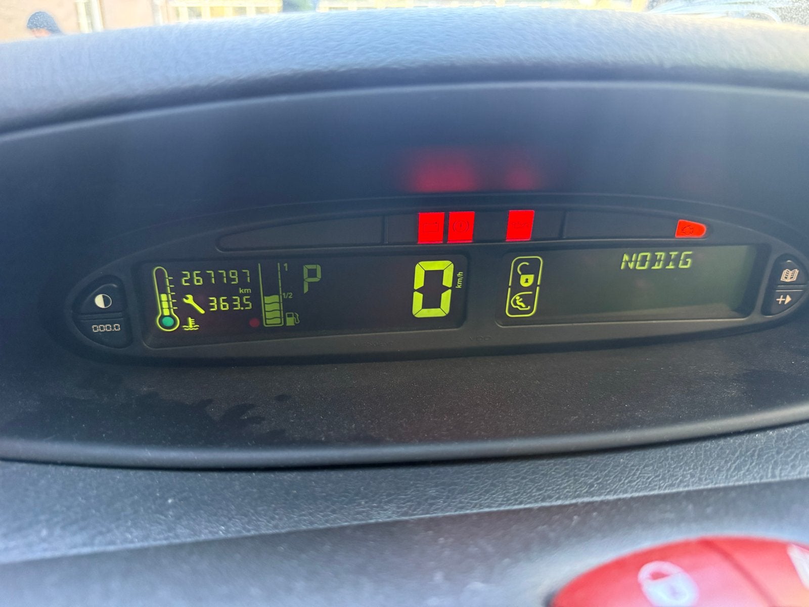 Citroën Xsara 2.0 16V Picasso AUT 2006 Grijs, Auto's, 136 pk, Xsara, 4 cilinders, 700 kg