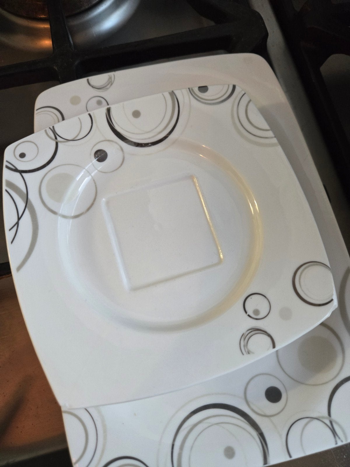 Bricard Porselein Servies heel goed., Ophalen, Zo goed als nieuw, Overige stijlen, Porselein