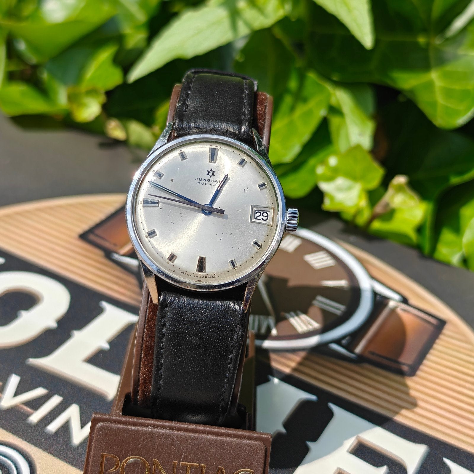 Junghans handwinder D8, Ophalen of Verzenden, Staal, Overige merken, 1960 of later