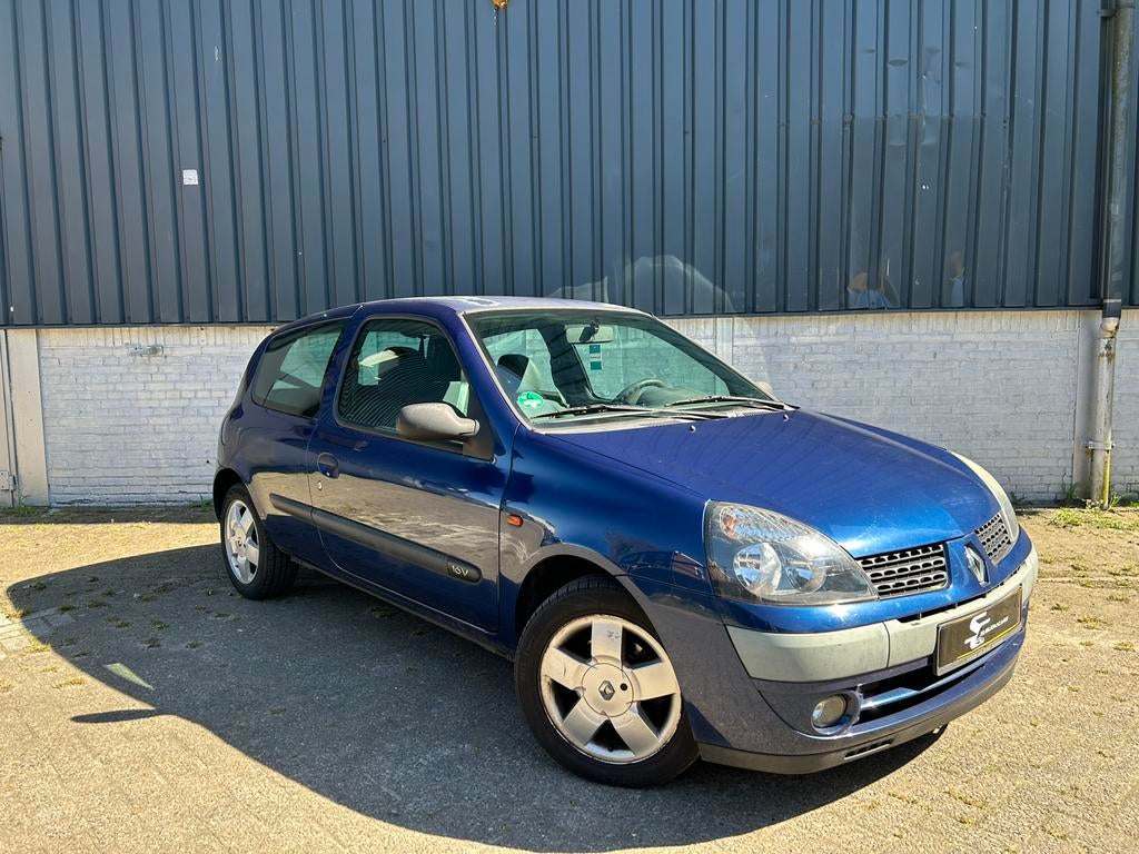 Renault Clio 1.2 16V 3DR 2005 2003 Blauw APK aflevering, Auto's, 74 pk, 31 €/maand, 4 cilinders, Blauw