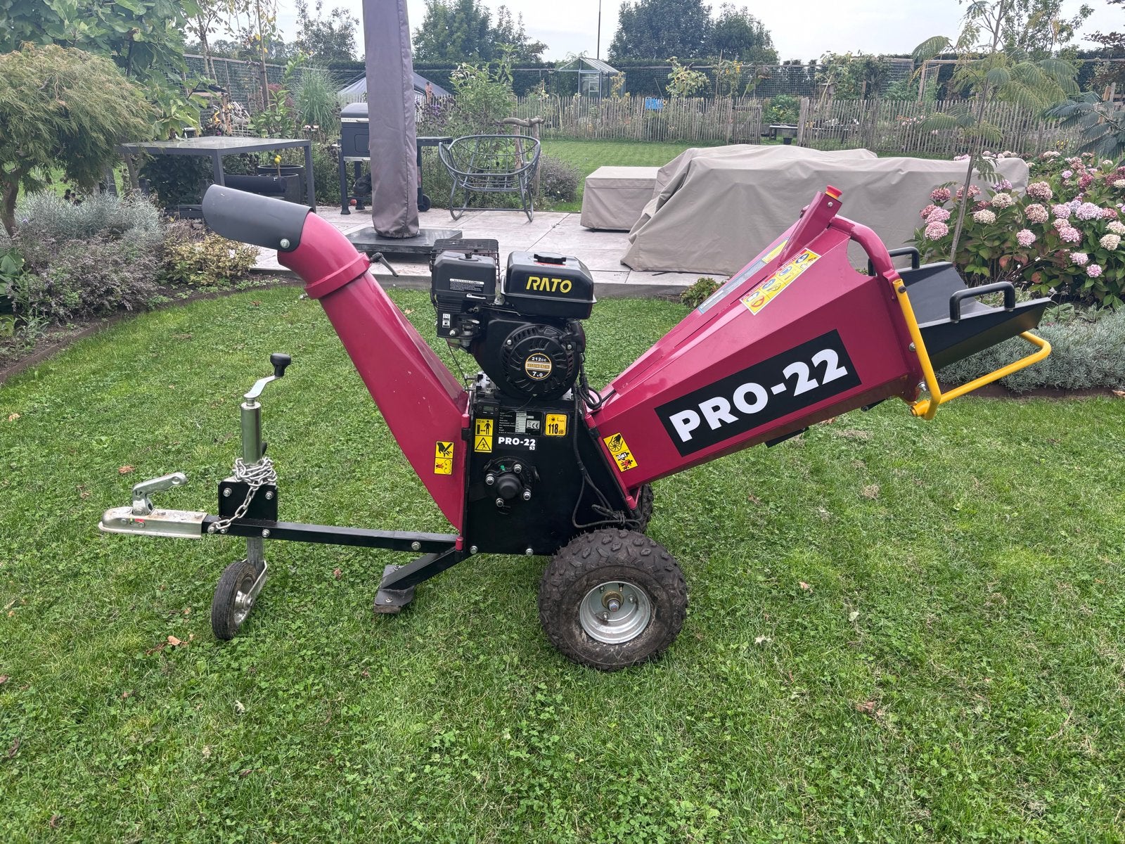 Hakselaar PRO-22 S3 met RATO benzinemotor, Ophalen, Zo goed als nieuw, Benzine