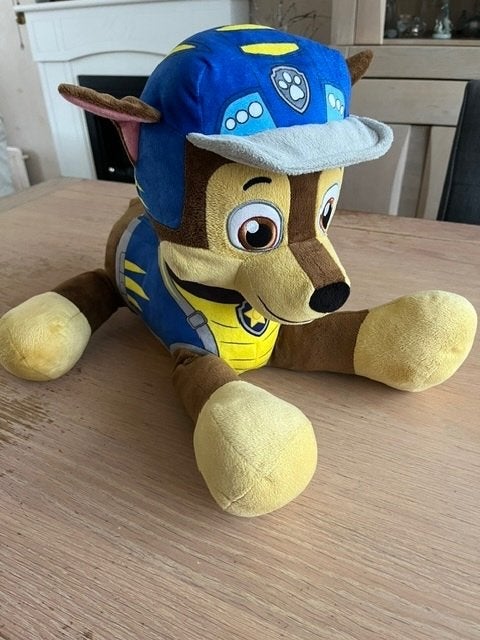 Paw Patrol knuffel Chase 50 cm lang, hoogte 30 cm, Paw Patrol, Ophalen of Verzenden, Zo goed als nieuw, Hond