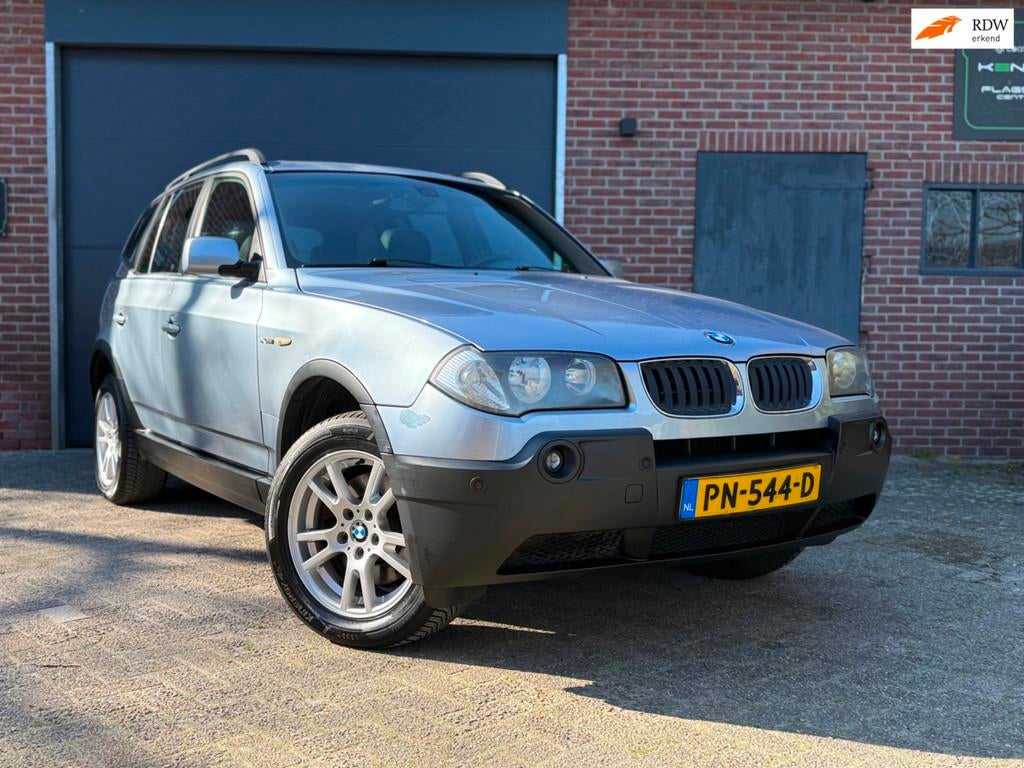 BMW X3 3.0i Automaat l Vol Opties l Inruilkoopje l Meeneempr, Auto's, Automaat, Gebruikt, Zwart, 2000 kg