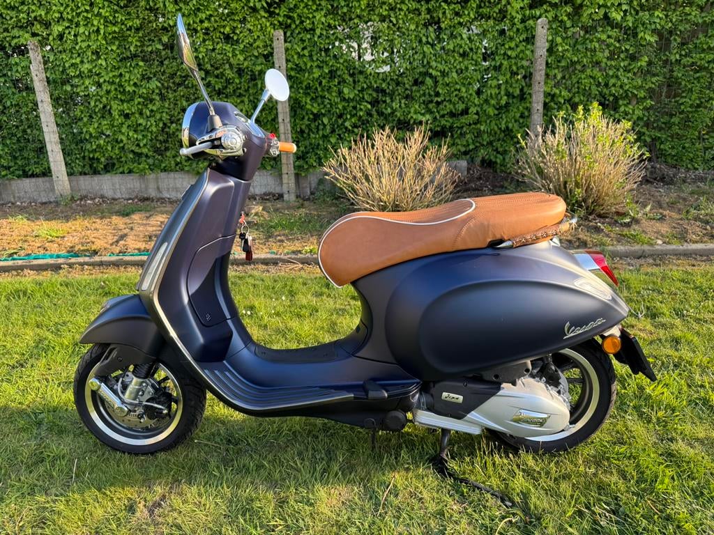 Vespa Primavera S 125 in nieuwstaat !!, Ophalen, Overige modellen, 125 cc, Zo goed als nieuw