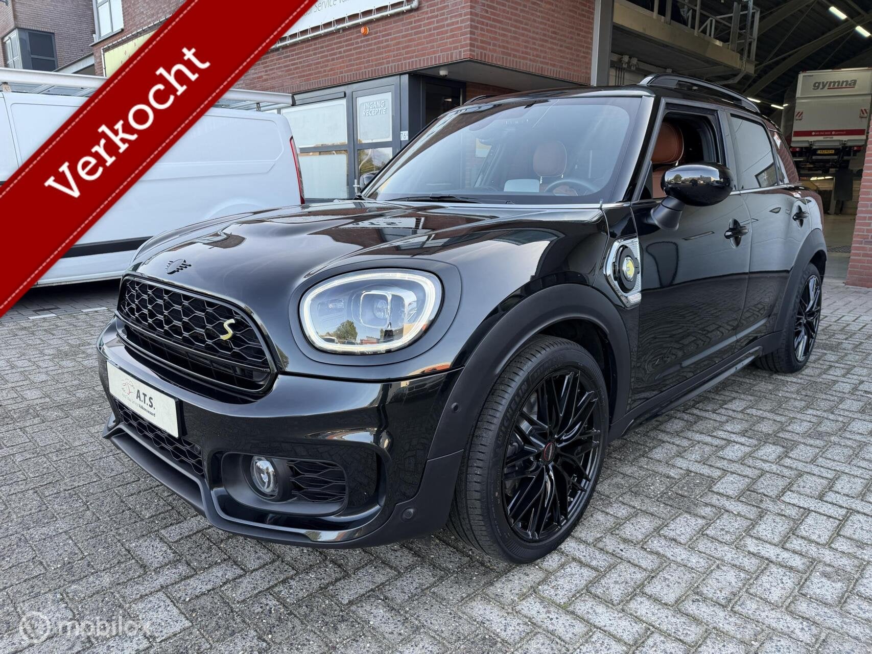 Mini Countryman 1.5 Cooper S E ALL4*JCW-PAKKET*PANO-DAK*ACC*, Automaat, Gebruikt, Countryman, Zwart