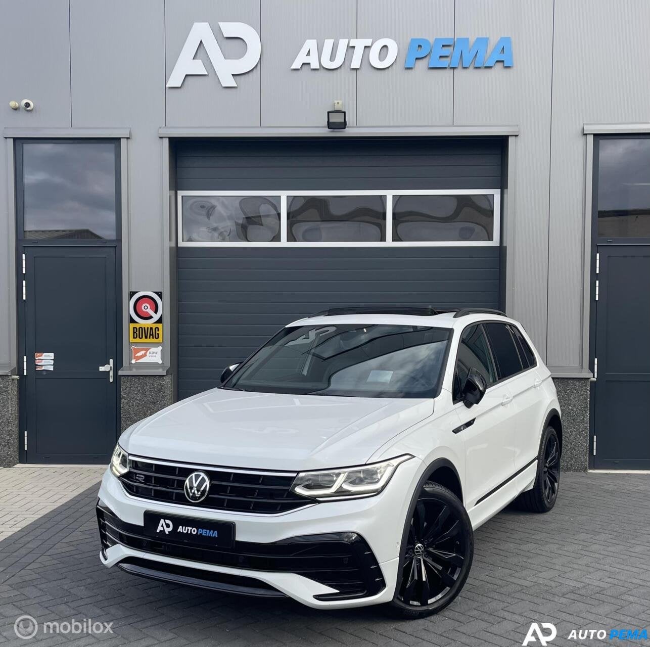 Volkswagen Tiguan 1.5 TSI DSG 3xR-Line 150PK Hu Sfe, Auto's, Volkswagen, 15 km/l, Zwart, 4 cilinders, 150 pk