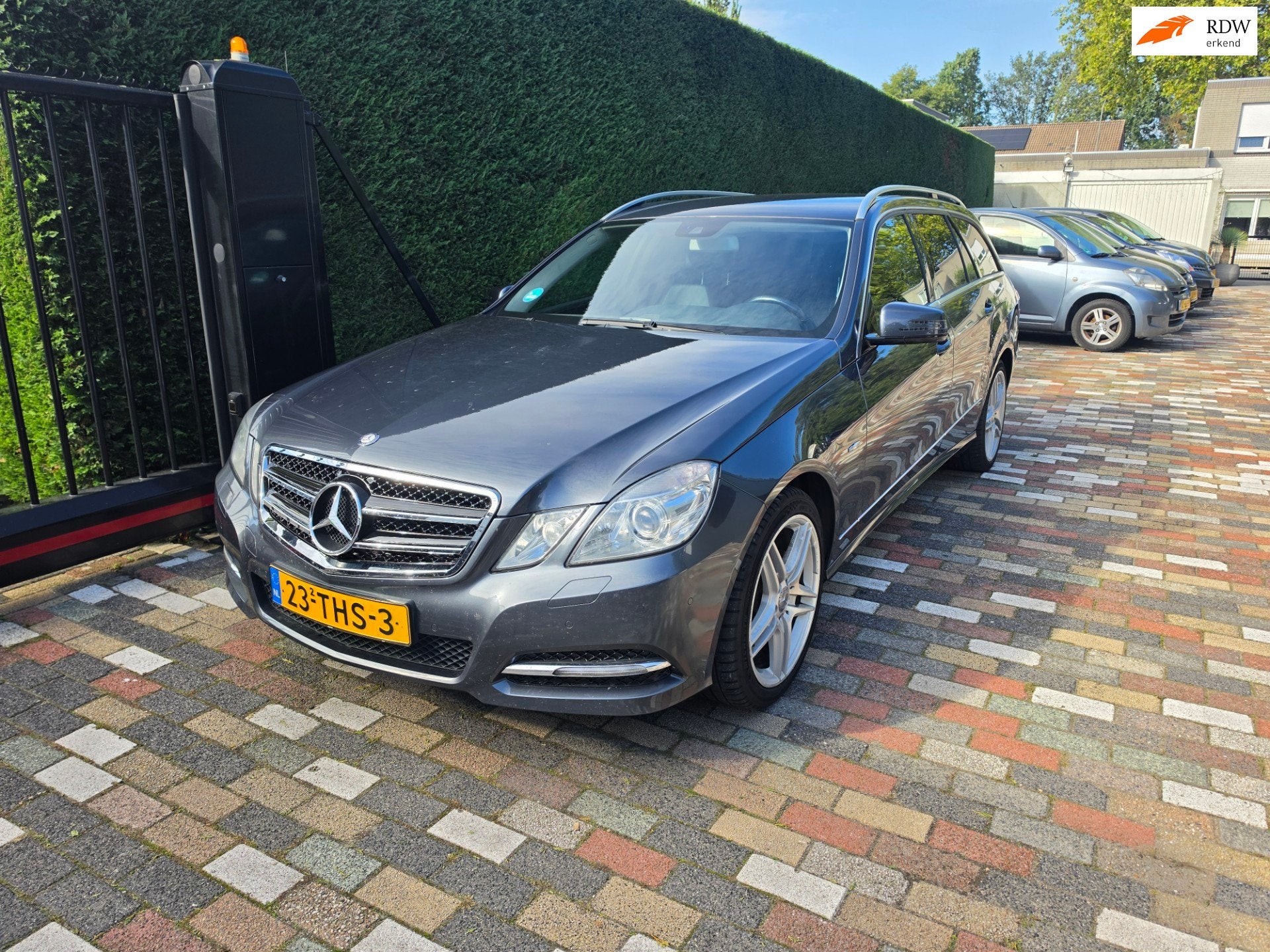 Mercedes-Benz E-klasse Estate 200 CGI Business Class Avantga, Auto's, Automaat, Euro 5, Achterwielaandrijving, Gebruikt