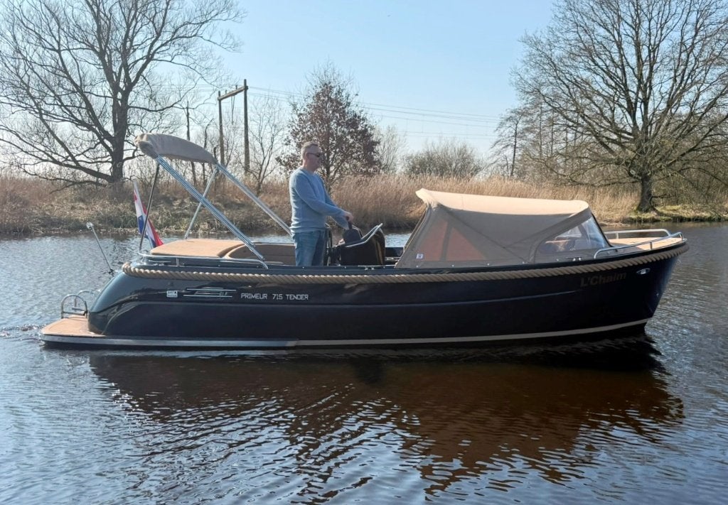 Primeur 715 Tender 2023 | 40 pk | Nieuwstaat | Boegschroef, Tender, Rondzit, Primeur, Zo goed als nieuw